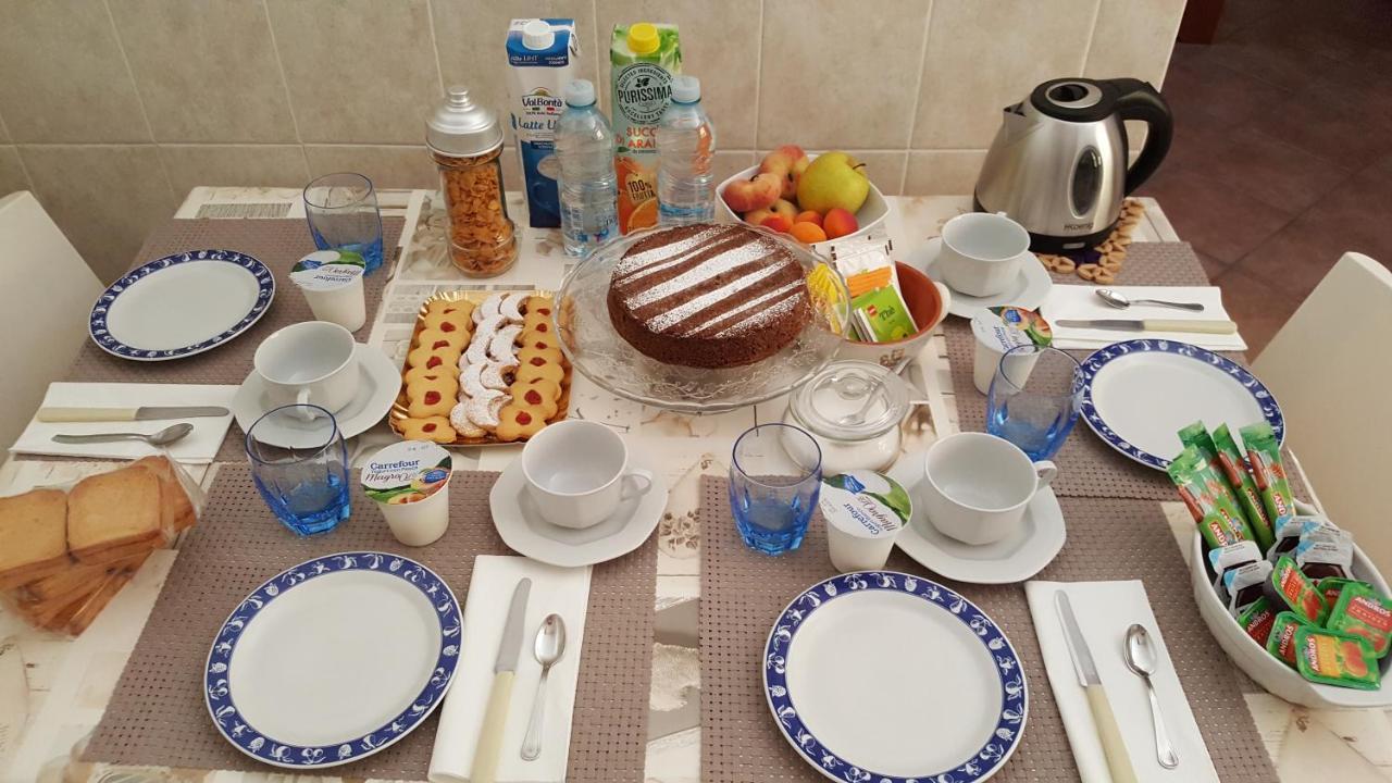 La Taverna Di Tony Bed & Breakfast Montalto Dora Екстериор снимка