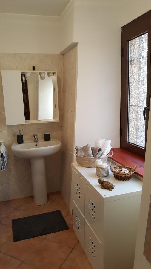 La Taverna Di Tony Bed & Breakfast Montalto Dora Екстериор снимка