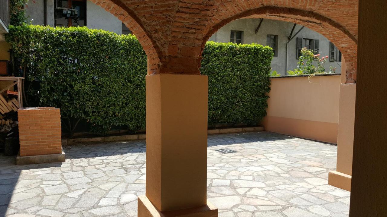 La Taverna Di Tony Bed & Breakfast Montalto Dora Екстериор снимка